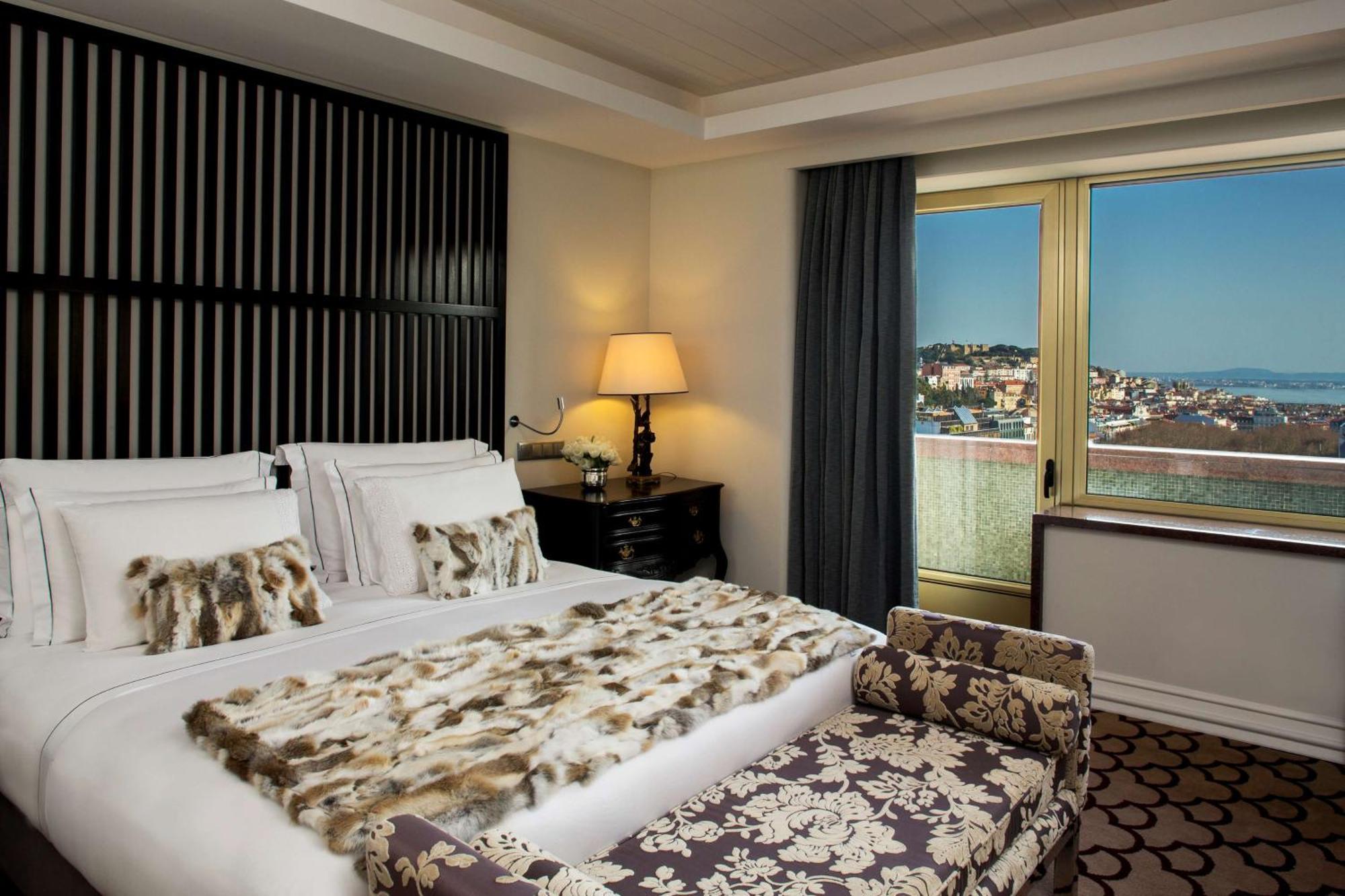 Tivoli Avenida Liberdade Lisboa - A Leading Hotel Of The World Kültér fotó A bedroom at the hotel