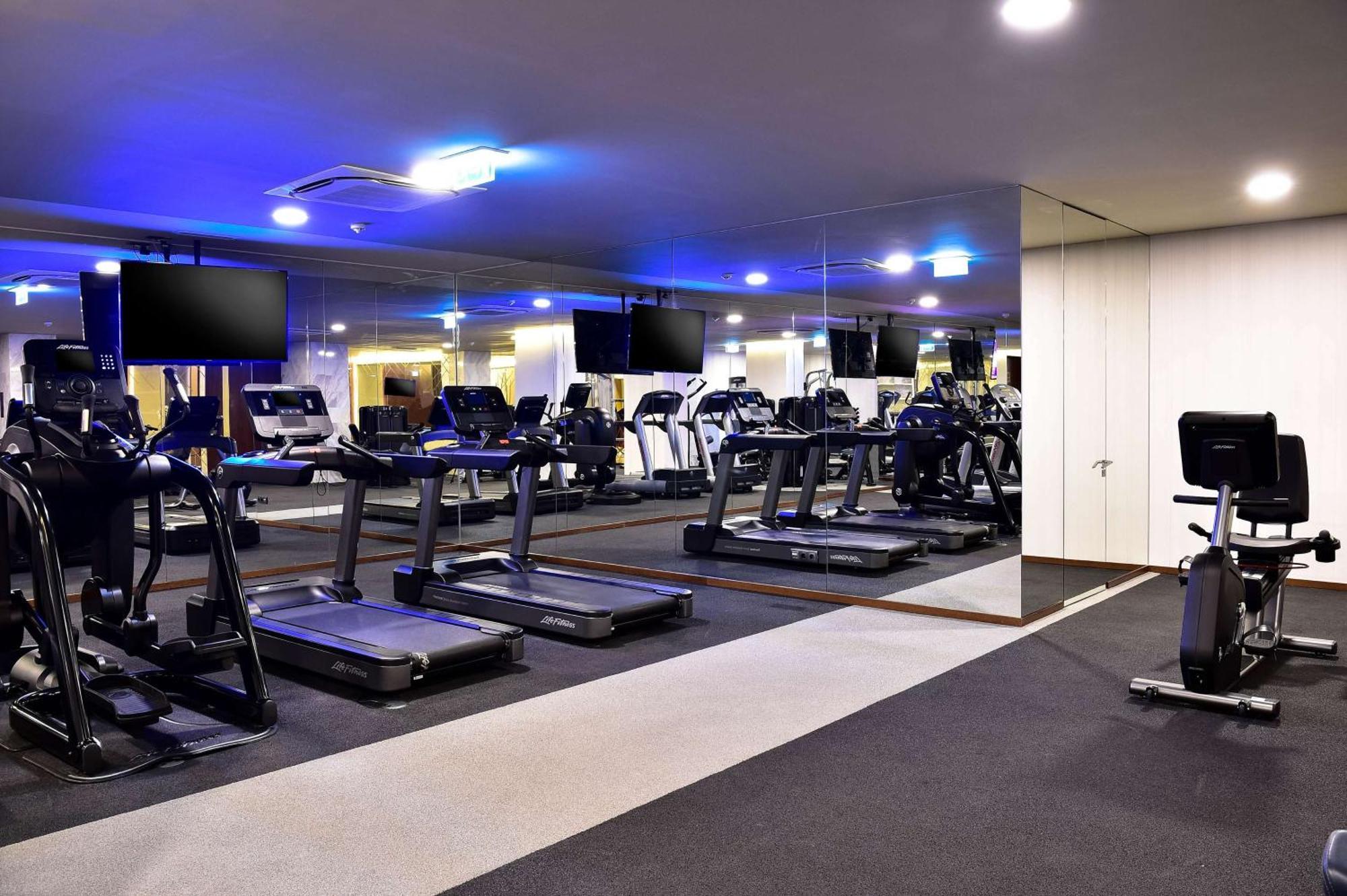 Tivoli Avenida Liberdade Lisboa - A Leading Hotel Of The World Kültér fotó The gym at the hotel