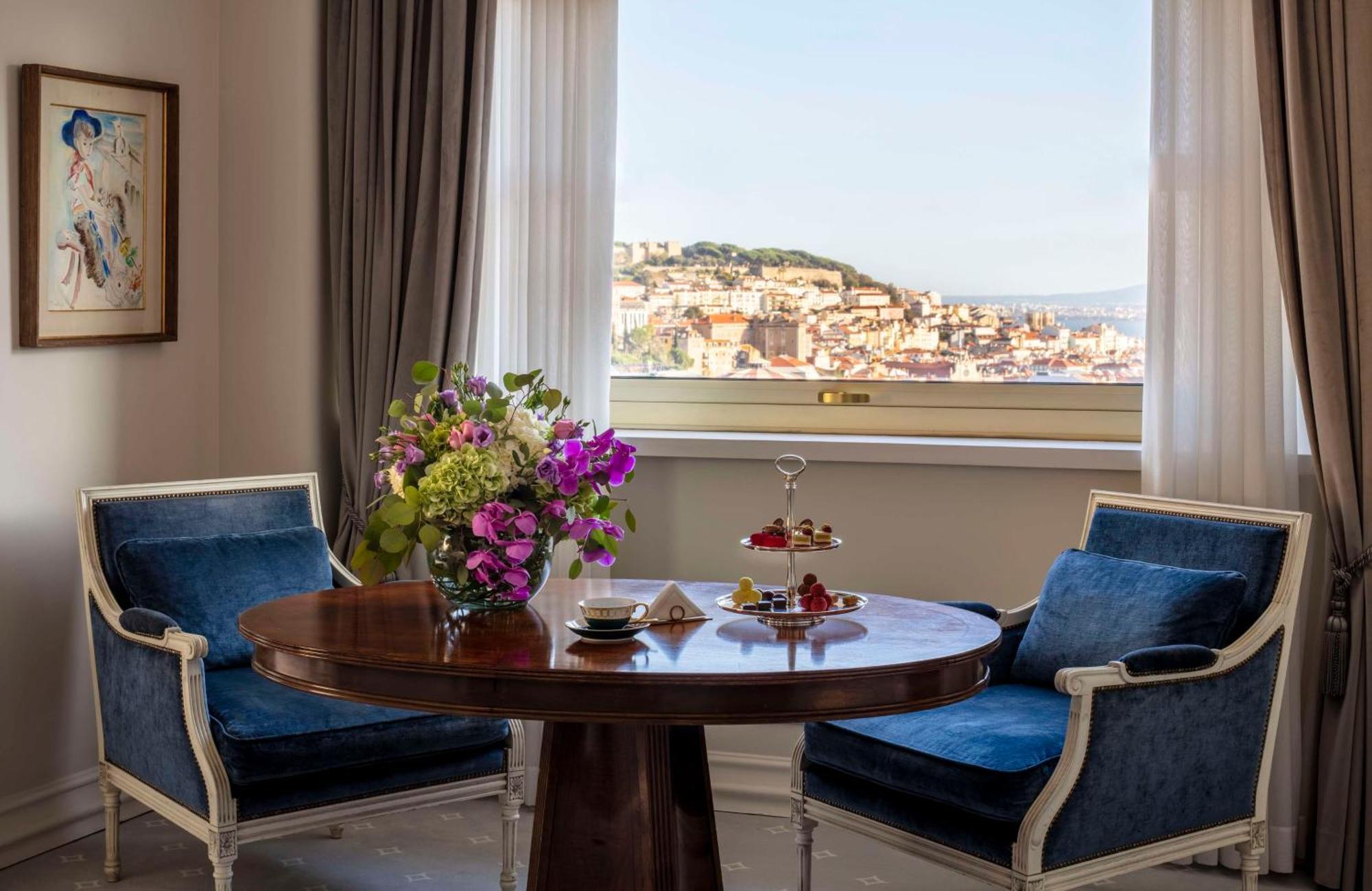 Tivoli Avenida Liberdade Lisboa - A Leading Hotel Of The World Kültér fotó A suite at the hotel